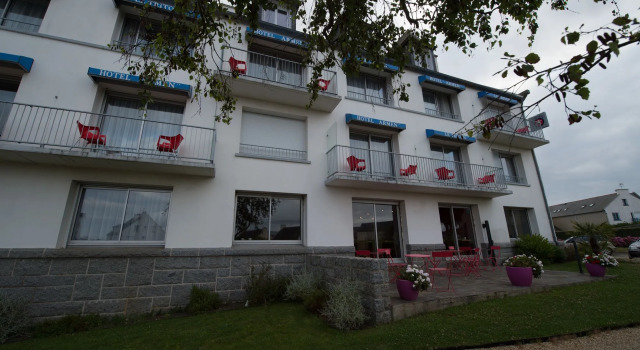 The Originals Boutique, Hôtel Spa Le Triton, Roscoff, Забронировать Курортный отель Отели Finistère с парковкой, Парковка