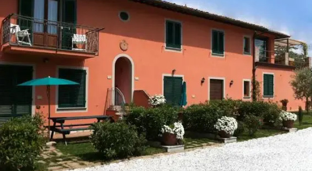 Podere Il Giardino, Prenota Hotel Hotel a San Miniato con piscina, Piscina