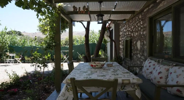 Студия Chalantra Residence