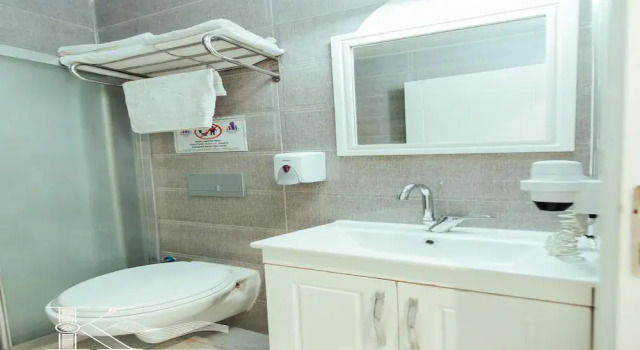 Люкс Economy с видом на сад Mersin Kent Suit Hotel