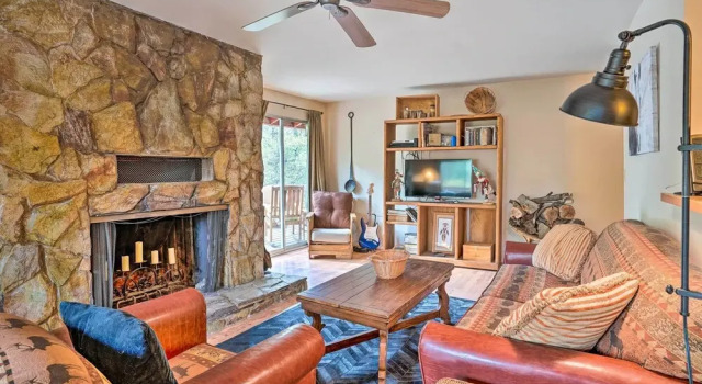 Коттедж Peaceful Cabin w/ Deck & Grill: 1 Mi to Crown King