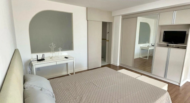Saint Sebastian Flat 307 - Com Hidro! até 4 pessoas, Duplex, no centro, Забронировать Отель Жарагуа-ду-Сул Санта-Катарина