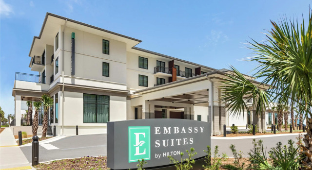 Embassy Suites By Hilton Panama City Beach Resort, Buchen Sie Resort Resorthotels in Panhandle Florida, Resort