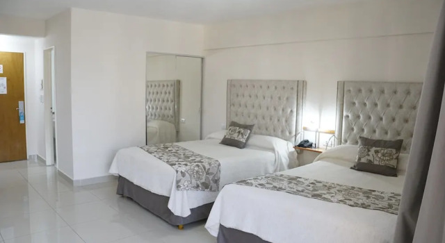 Четырёхместный номер Standard Hotel Howard Johnson Rosario