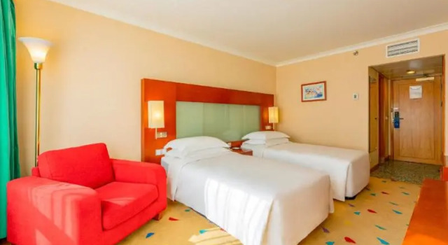 Двухместный номер Superior Grand Skylight Hotel Royal