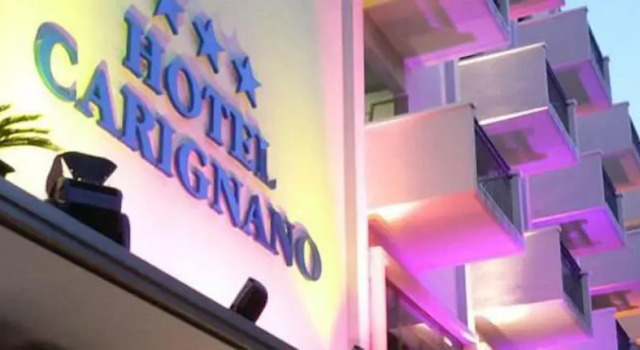 Hotel Carignano, Забронировать Отель Отели Риччоне с завтраком, Завтраки