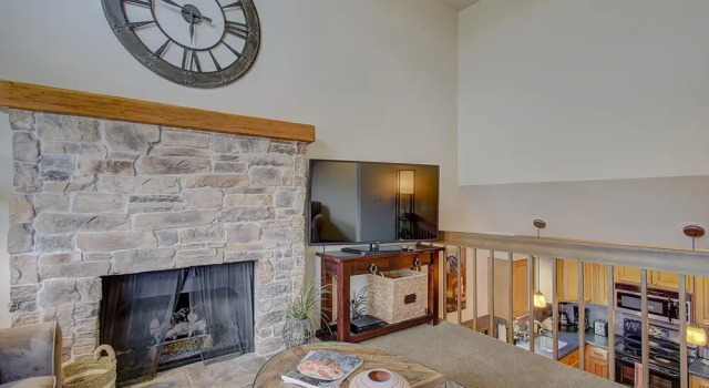 Coopers Collection 32 - Quittin Time Townhome