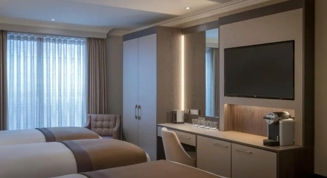 Четырёхместный номер Superior Belvedere Hotel, Dublin City Centre