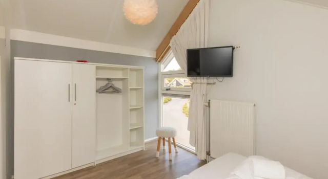Enjoy Luxury and Comfort in Holiday Villa Kavel 10, Book Villa Renesse 