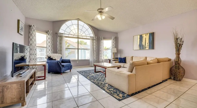 Апартаменты 4 Mi to Wdw: Condo w/ Family-friendly Perks!