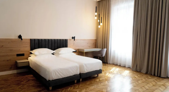 Апартаменты Superior Bloom Downtown Suites