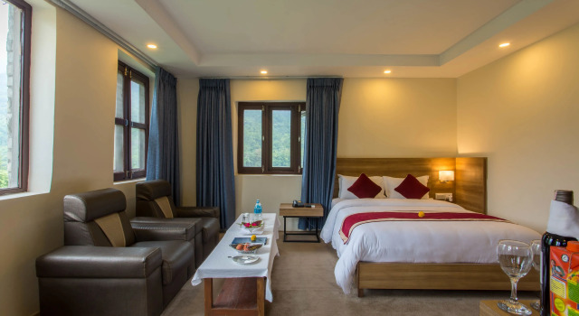 Siddhartha Resort, Chisapani, Забронировать Отель Чисапани провинция Судурпаштин-Прадеш
