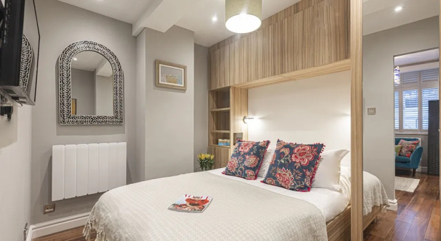 Monthly Discount! Self Isolation w/ Private Entrance and all Amenities, in Notting Hil, Забронировать Отель Отели Англии 3 звезды, 3*