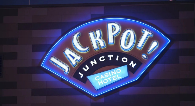 Jackpot Junction Casino Hotel, Prenota Hotel Redwood Falls Stati Uniti