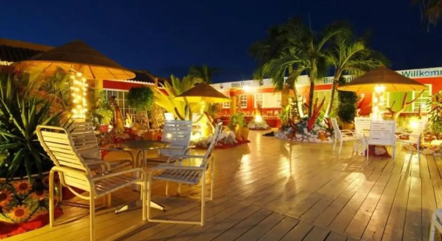 Sea Breeze Ocean, Studio 4 at Mangel Halto Beach, Book Hotel Hoteller i Pos Chiquito med pool, Swimmingpool