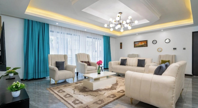 Platinum Oak Residency