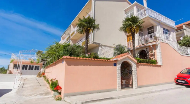 Апартаменты Apartment Dajana feeling of home