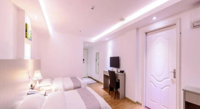 Shang Pin Holiday Inn, Rezervasyon Otel Guangdong otoparklı oteller, Otopark