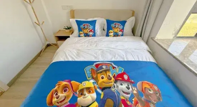 Люкс с 4 комнатами с видом на озеро Haoke Travel  Hotel