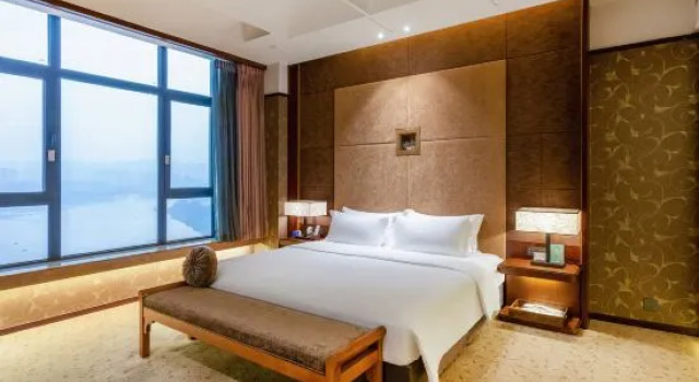 Люкс Executive Chongqing Jiayu Emperor Hotel