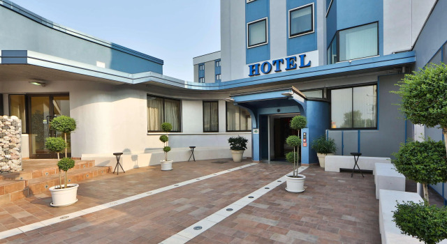 Best Western Plus Soave Hotel
