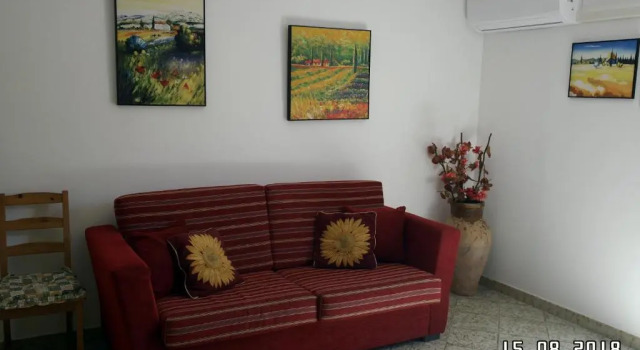 Апартаменты Comodo Appartamento al Piano Terra in Villa a San Lorenzo
