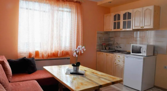 Апартаменты c 1 комнатой с балконом и с красивым видом из окна Guest House Eli