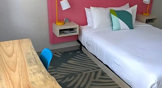 Двухместный номер Deluxe Queens Court Inn