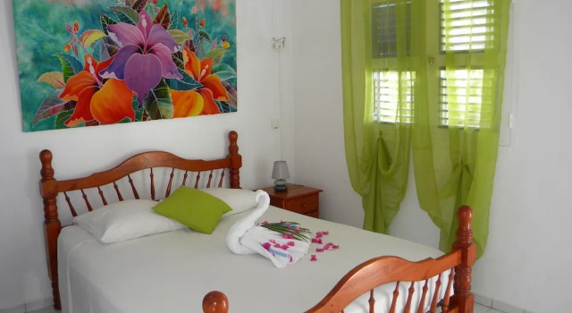 Domaine de May, Boek Appartementenhotel Hotels in Grande-Terre met parkeren, Parkeren