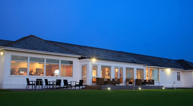 Trevose Golf  Country Club, Varaa Hotelli 3 tähden hotellit kohteessa Cornwall, 3*