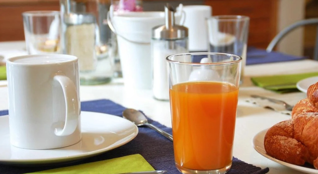 Bed & Breakfast Aminella, Забронировать Отель Трескоре-Бальнеарио Bergamo Province