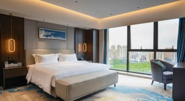 Люкс Executive Songzi Jintou Makkeda Wyndham Hotel