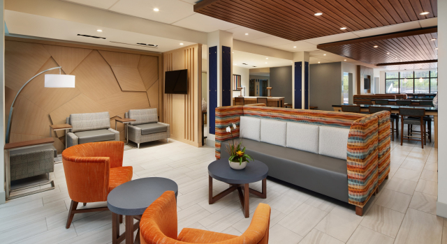 HOLIDAY INN EXPRESS & SUITES GULF BREEZE - PENSACOLA AREA by IHG, Book Hotel Gulf Breeze Panhandle Florida