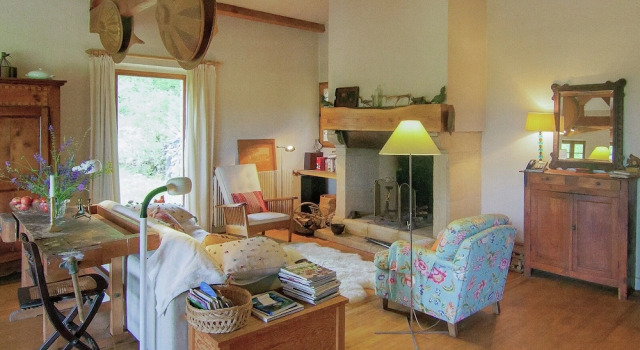 Hilltop Home With Valley View, Book Feriehus Sommerhuse i Aquitaine, Hytte