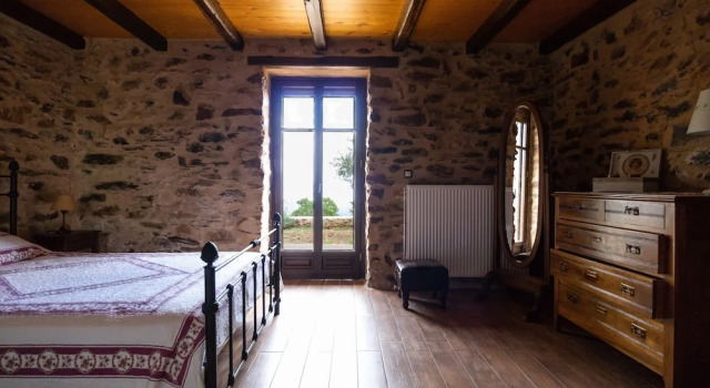 Mystras Village House, Book Villa Cottages in Lakonia, Cottage