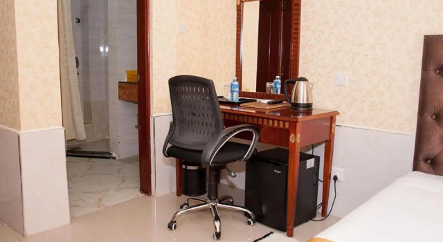 Camera Standard Easy Hotel Kenya