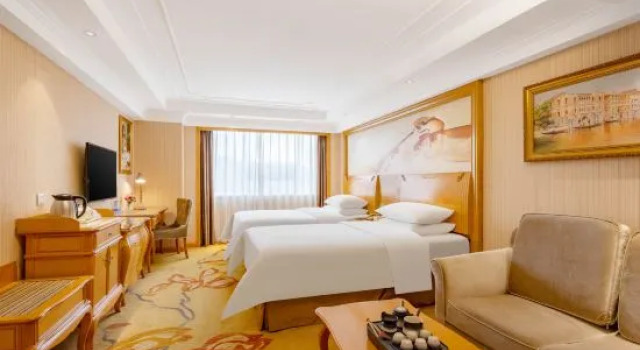 Люкс Venus Hotel Gongming Rainbow