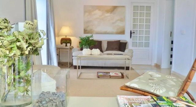 Вилла Exclusiva Villa con Piscina Privada, Villa Juandana