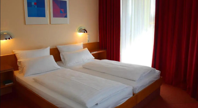 Двухместный номер Economy PLAZA INN Berlin Charlottenburg