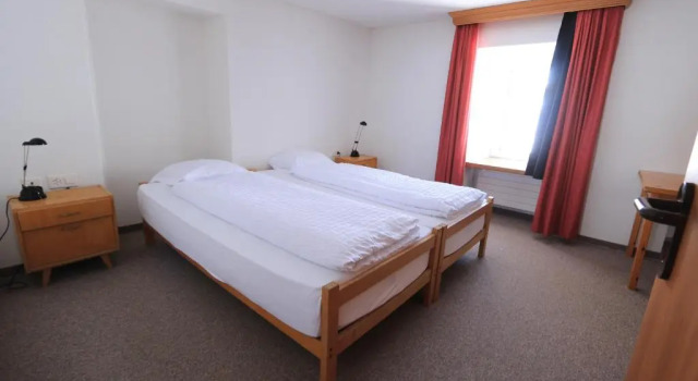 Апартаменты Hotel Bernina Hospiz