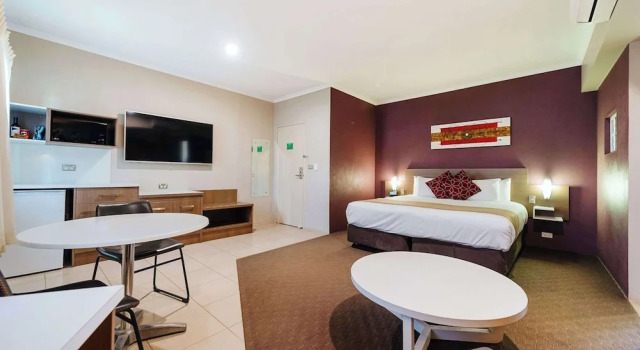 Люкс Quality Hotel City Centre