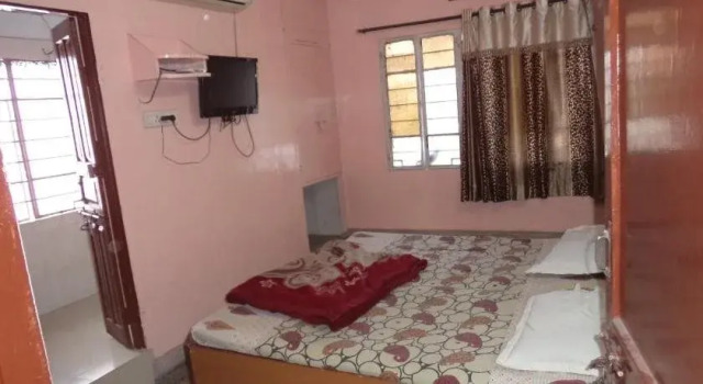 Hotel Gajraj Bari