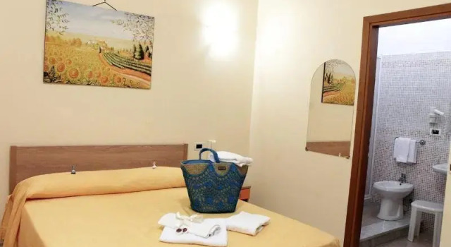 Affittacamere Indios, Book Hotel Hotels in Sicily with Parking, Parking