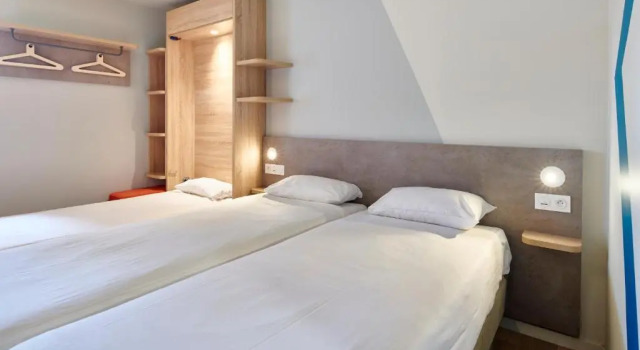 Двухместный номер Standard ibis budget Bayonne