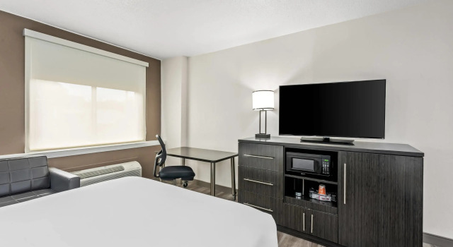 Четырёхместный номер Standard Comfort Inn Largo-Washington DC East