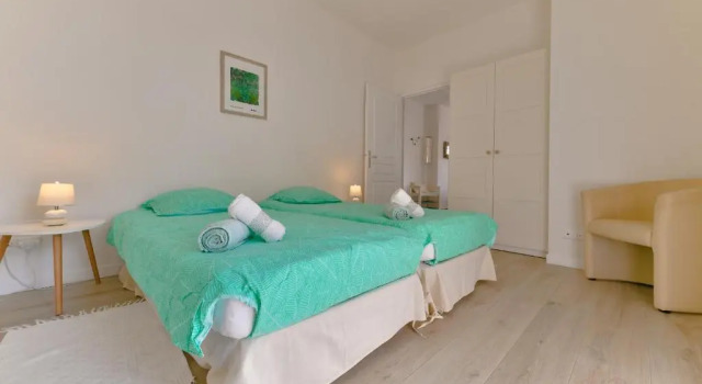 Appartement refait à neuf, proche plage et centre ville- Ajaccio-Parc Berthaut, Varaa Huoneisto Ajaccio 