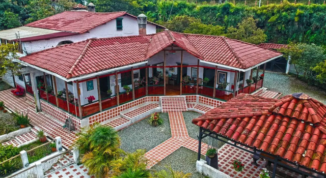 Finca Campestre La Adelita, Varaa Hotelli Hotellit Quindio aamiaisella, Aamiainen