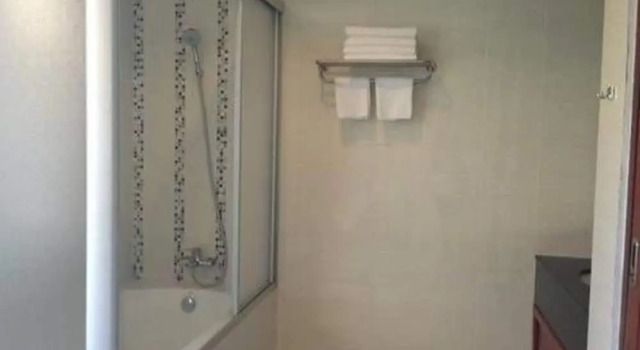Standardní Dvoulůžkový s manželskou postelí pokoj Athena Hotel