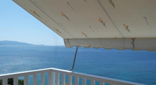 Deluxe Suite Qeparo Napolon Complex