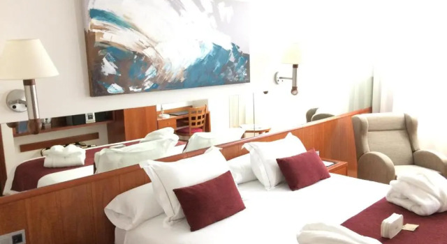 Двухместный номер Executive Ilunion Les Corts Spa